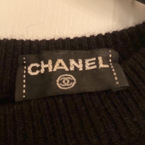 Vintage Chanel women’s sweater 100%pure cashmere made in Scotland - Picture 6 of 16